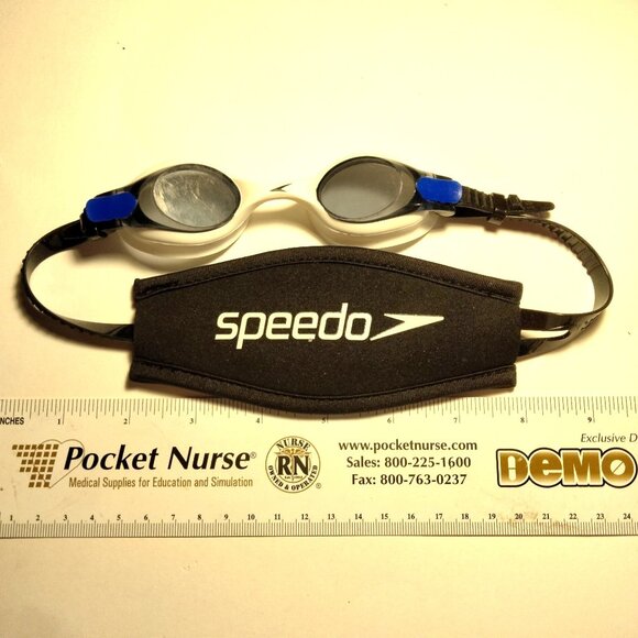 Speedo Swim Goggle Child Kids Adjustable Strap - Picture 4 of 5